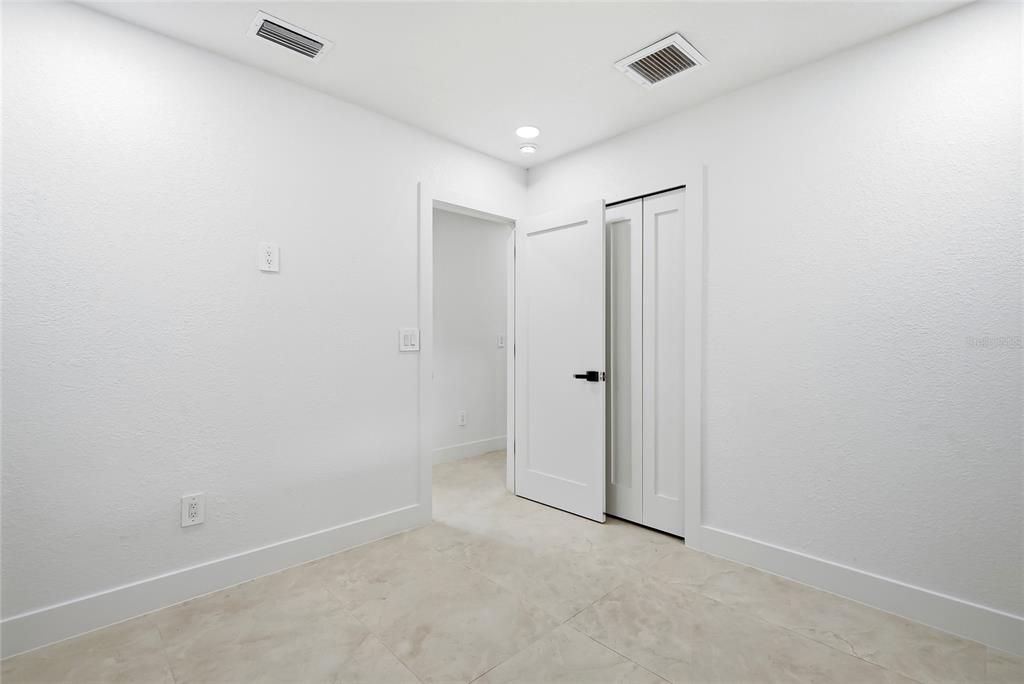 Activo con contrato: $750,000 (4 camas, 2 baños, 1893 Pies cuadrados)