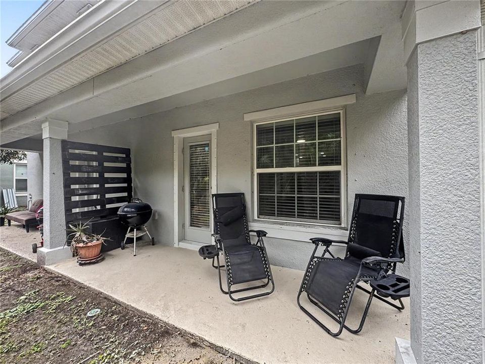 For Rent: $2,050 (2 beds, 2 baths, 1320 Square Feet)