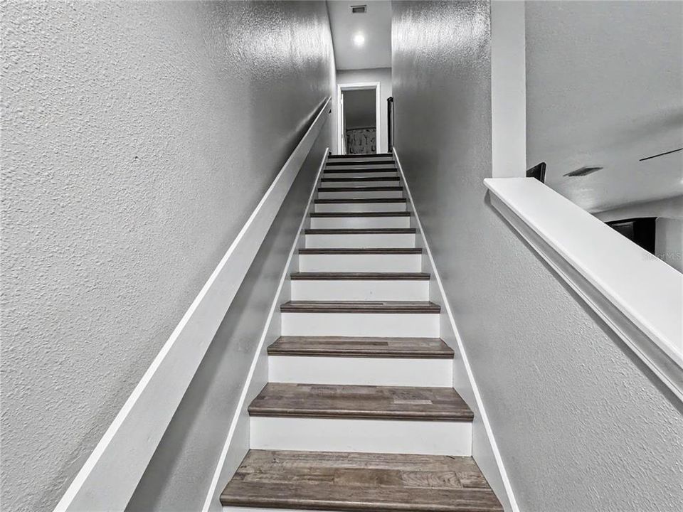 For Rent: $2,050 (2 beds, 2 baths, 1320 Square Feet)