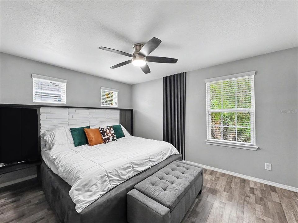 For Rent: $2,050 (2 beds, 2 baths, 1320 Square Feet)
