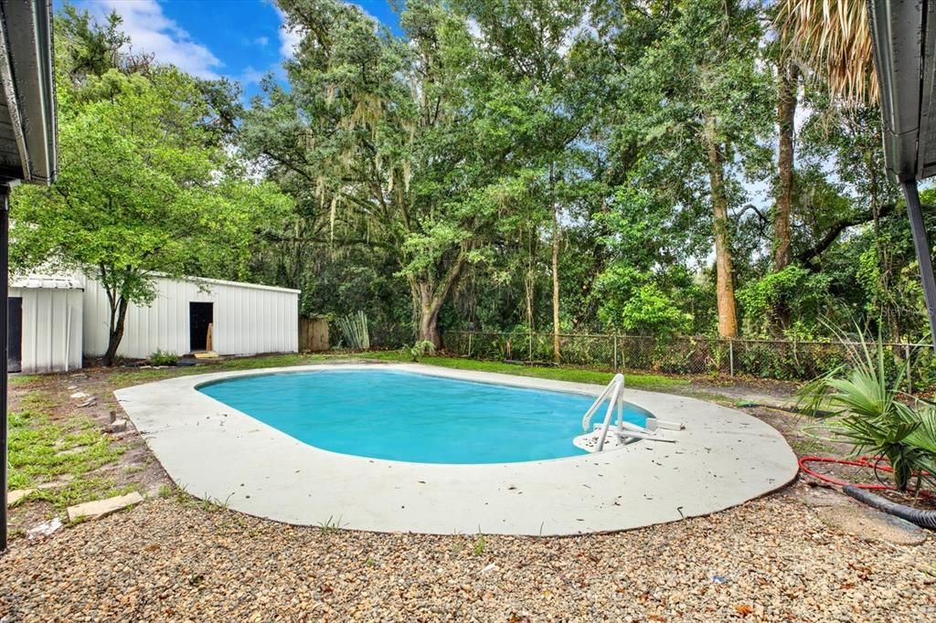 На продажу: $420,000 (4 спален, 2 ванн, 1962 Квадратных фут)