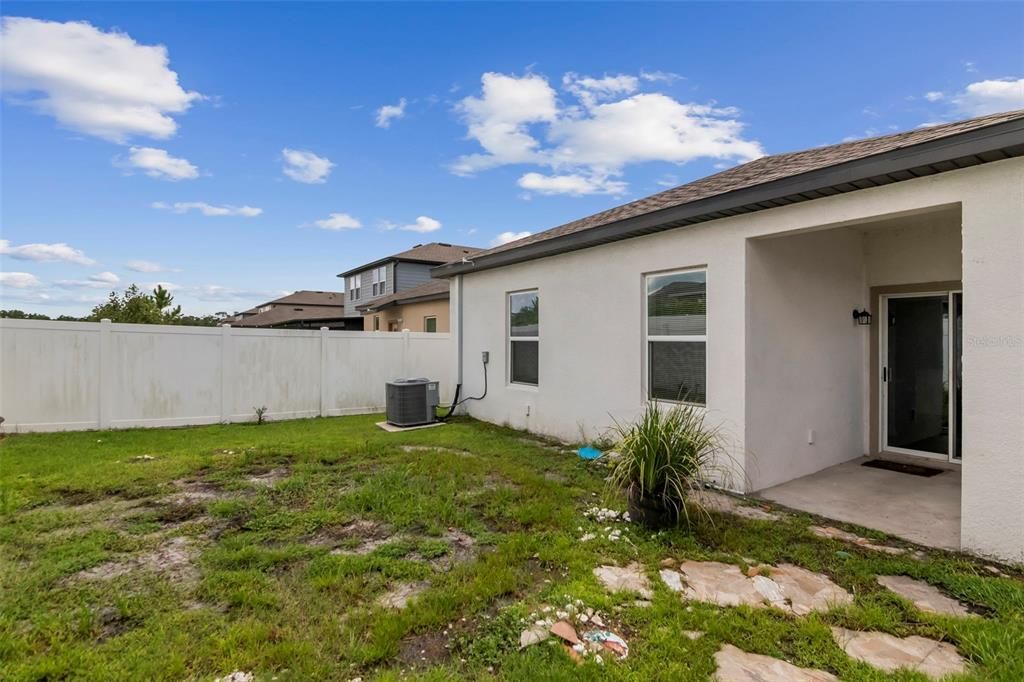 For Sale: $329,500 (3 beds, 2 baths, 1365 Square Feet)