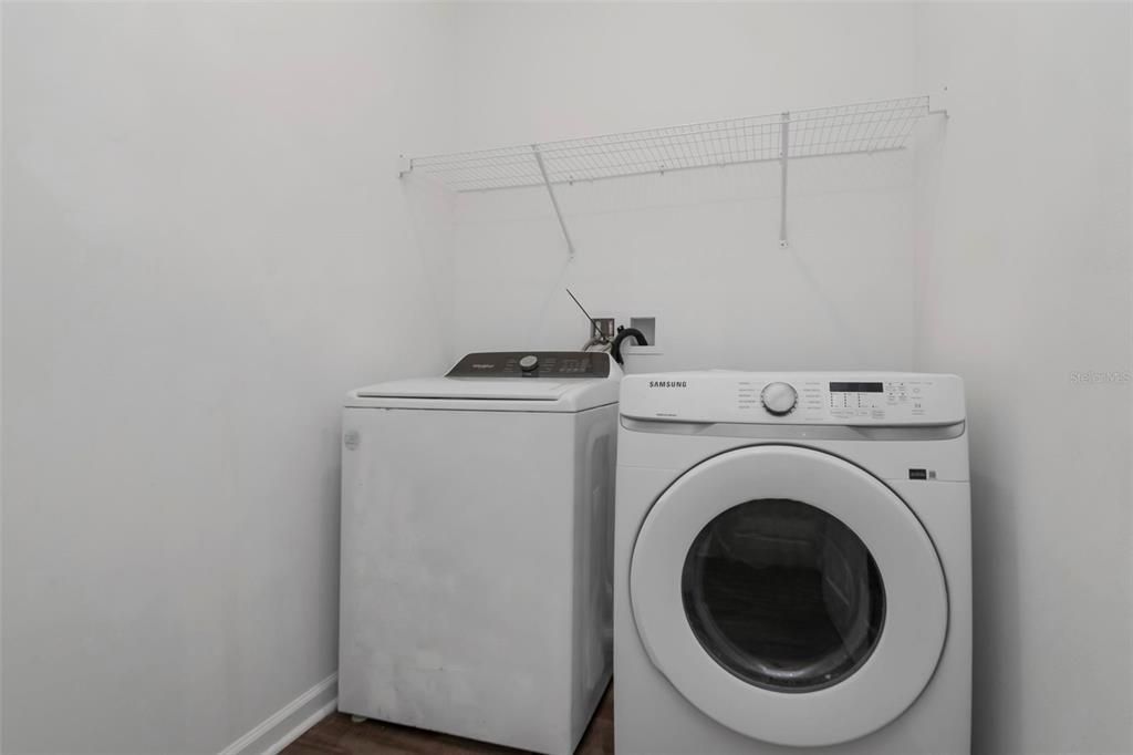 For Sale: $329,500 (3 beds, 2 baths, 1365 Square Feet)