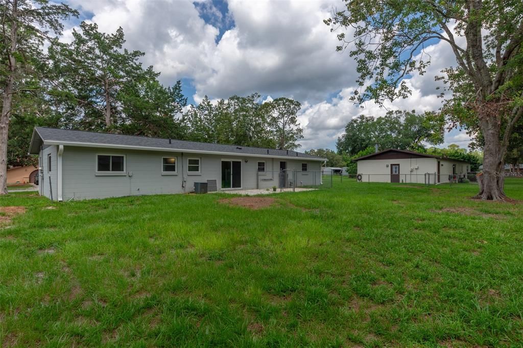 For Rent: $2,300 (3 beds, 2 baths, 1316 Square Feet)