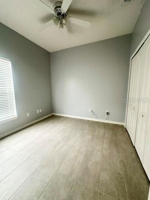 For Rent: $2,100 (3 beds, 2 baths, 1299 Square Feet)