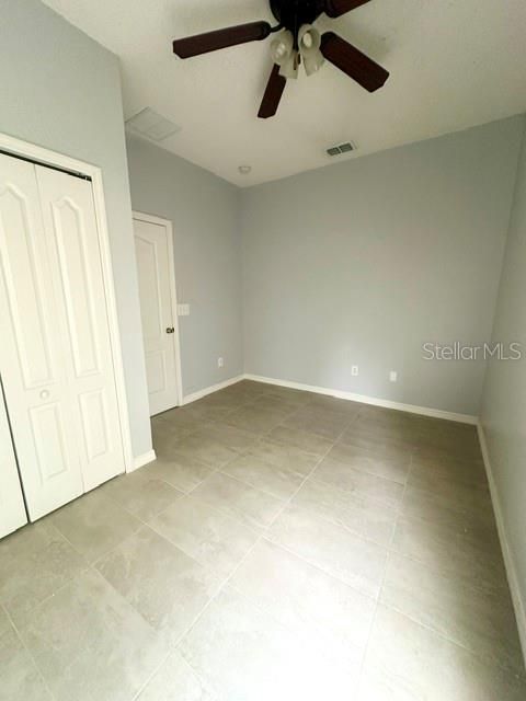 For Rent: $2,100 (3 beds, 2 baths, 1299 Square Feet)