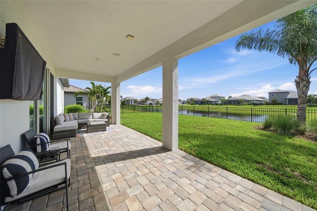 For Sale: $785,000 (3 beds, 3 baths, 2314 Square Feet)