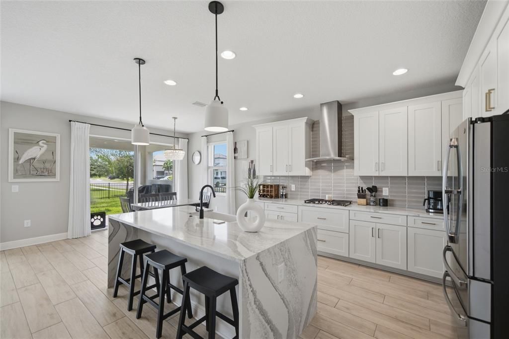 For Sale: $785,000 (3 beds, 3 baths, 2314 Square Feet)