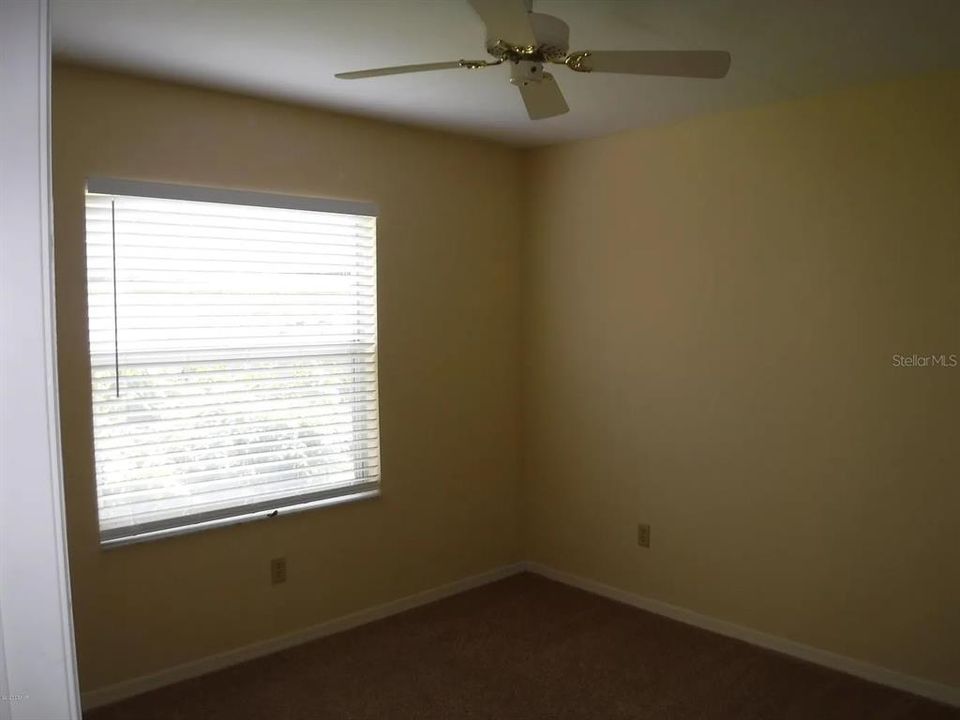 For Sale: $360,000 (3 beds, 2 baths, 2568 Square Feet)
