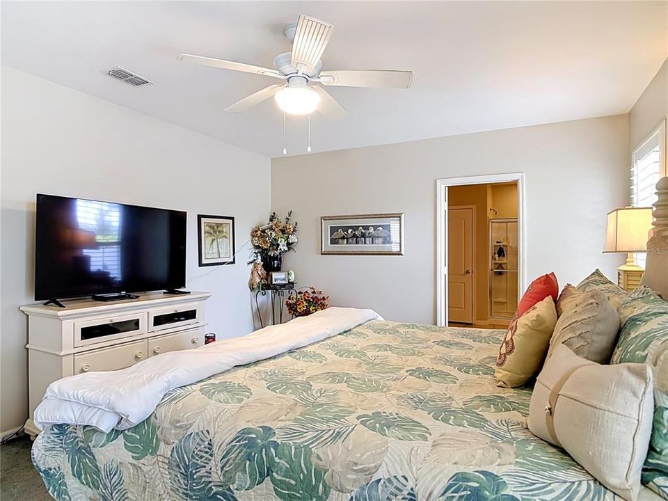 For Sale: $364,803 (3 beds, 2 baths, 1774 Square Feet)