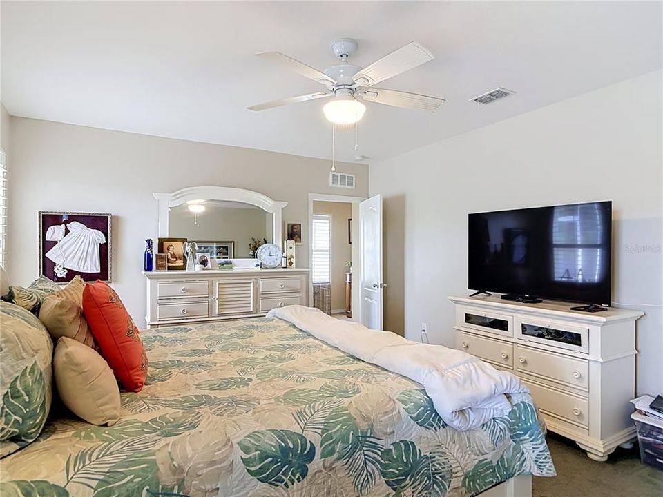 For Sale: $364,803 (3 beds, 2 baths, 1774 Square Feet)
