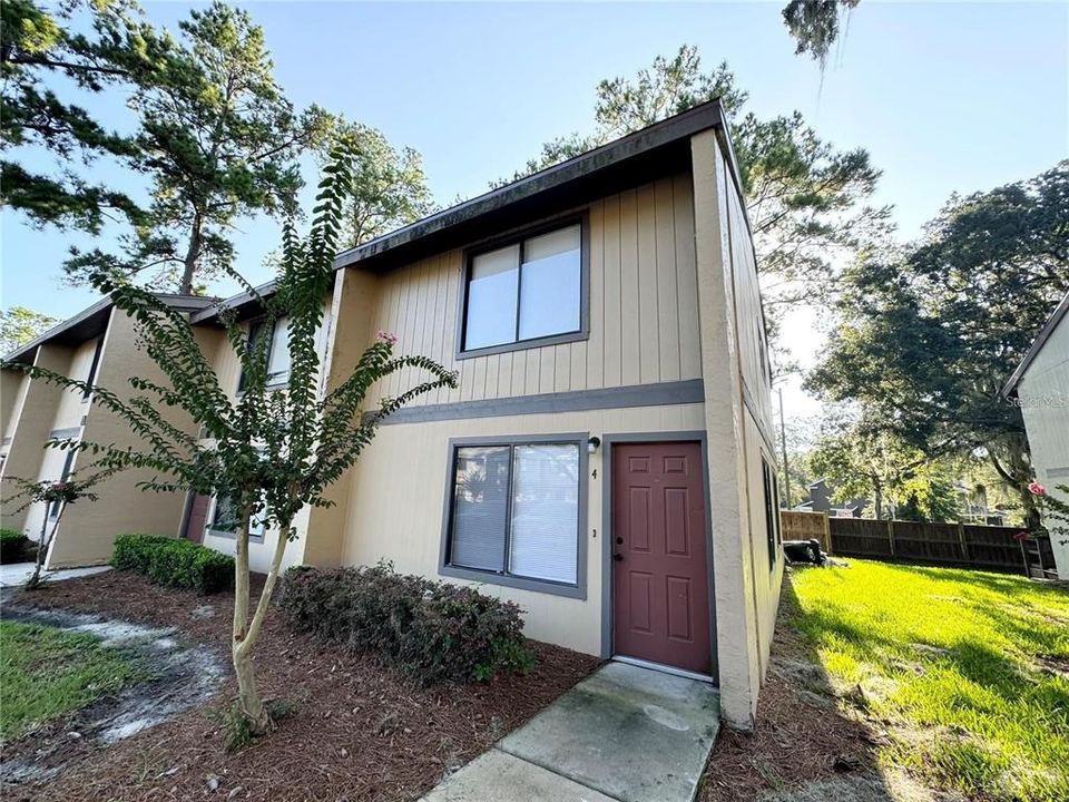 For Rent: $1,495 (2 beds, 2 baths, 1133 Square Feet)