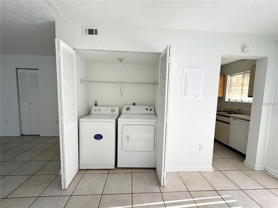For Rent: $1,495 (2 beds, 2 baths, 1133 Square Feet)