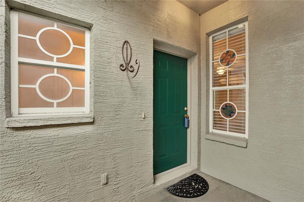 For Sale: $309,000 (2 beds, 2 baths, 1360 Square Feet)