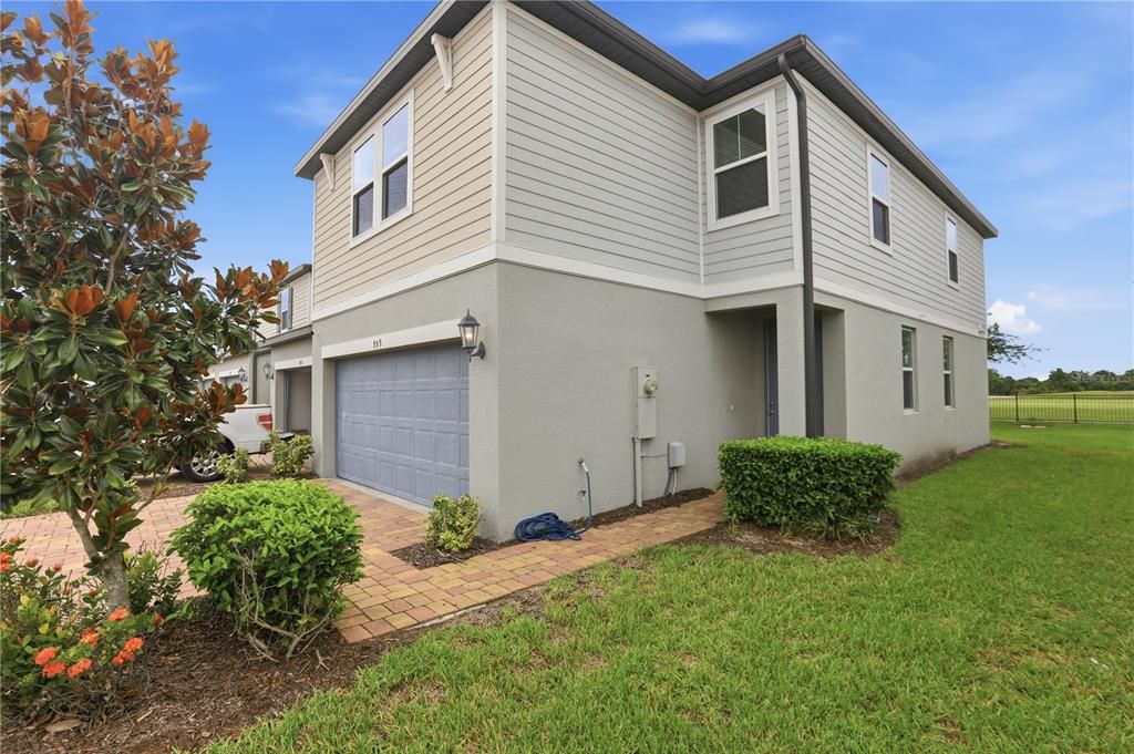 For Sale: $355,000 (3 beds, 2 baths, 1795 Square Feet)