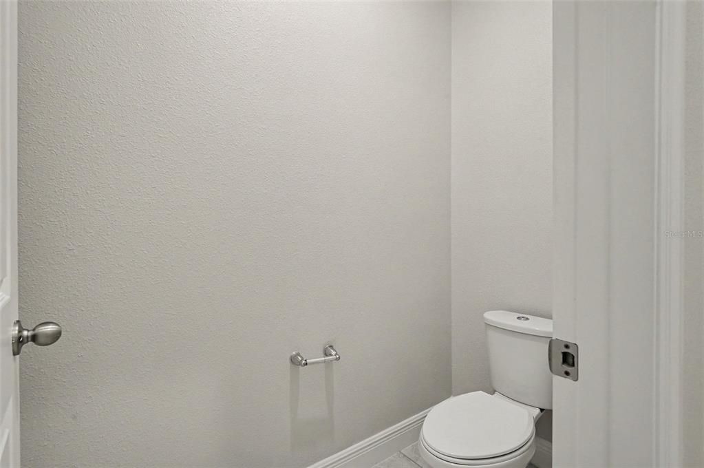 En Venta: $419,900 (3 camas, 2 baños, 2312 Pies cuadrados)