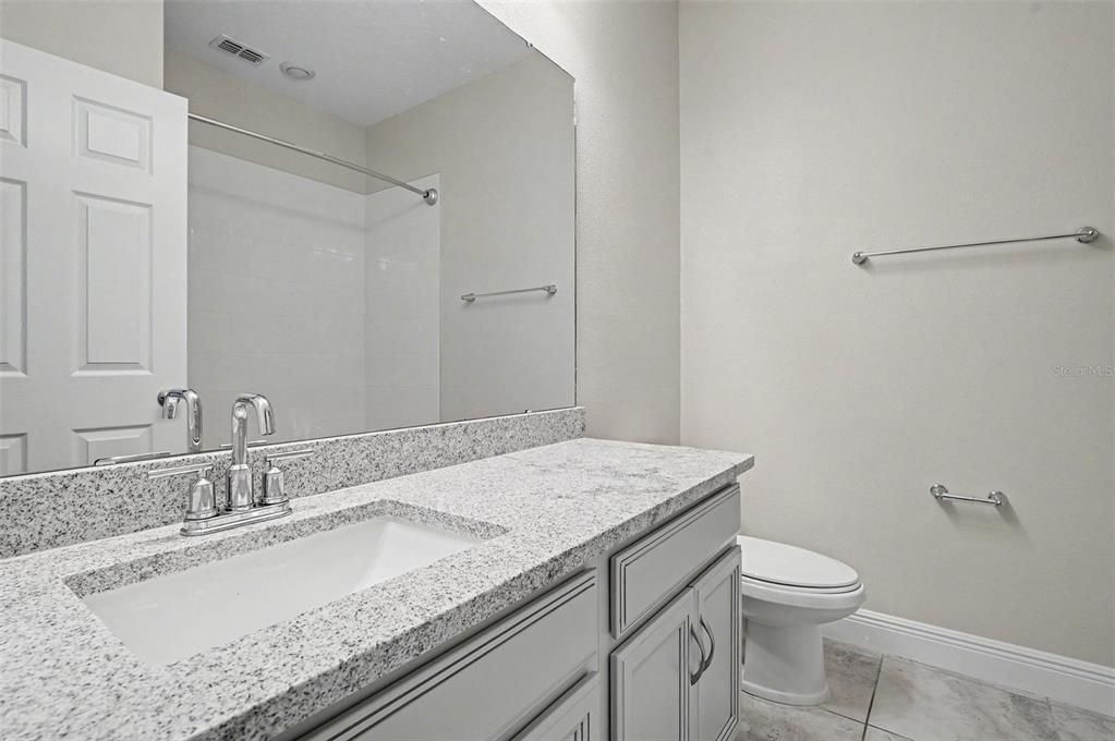 En Venta: $419,900 (3 camas, 2 baños, 2312 Pies cuadrados)