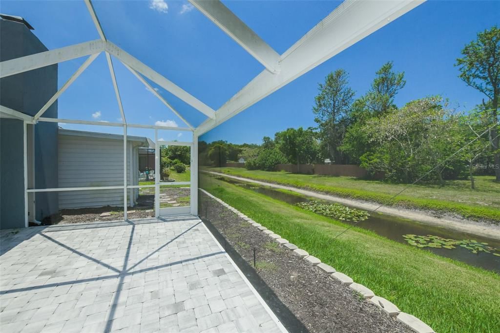 For Rent: $2,650 (3 beds, 2 baths, 2270 Square Feet)