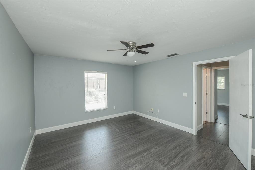 For Rent: $2,650 (3 beds, 2 baths, 2270 Square Feet)
