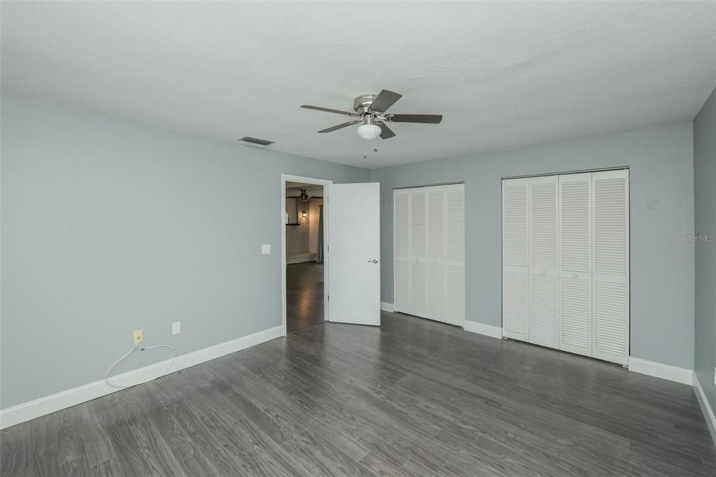 For Rent: $2,650 (3 beds, 2 baths, 2270 Square Feet)