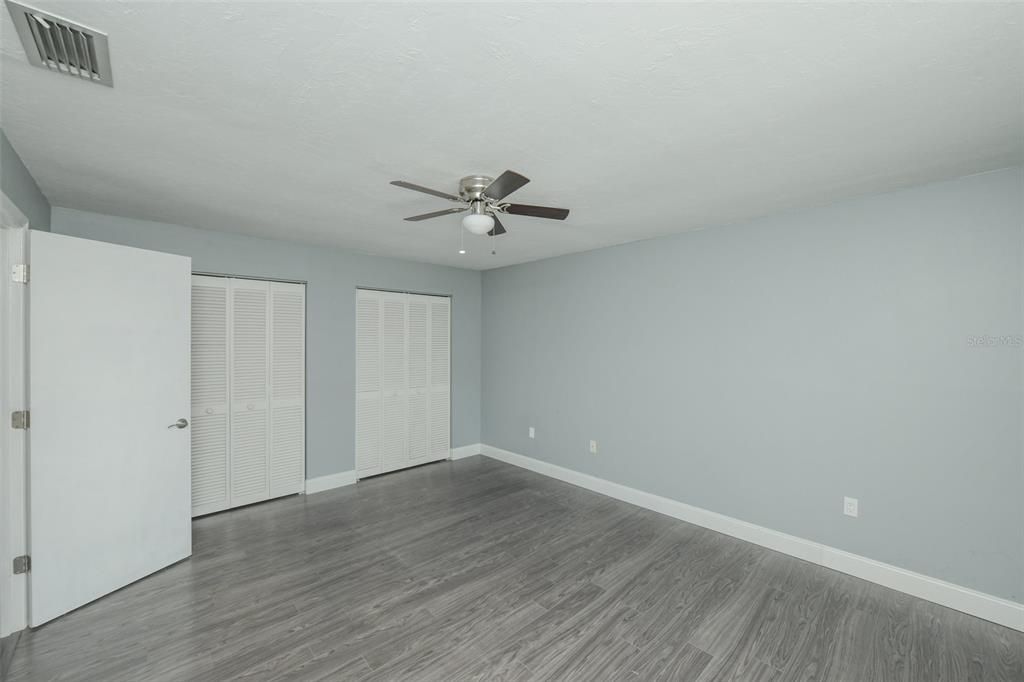 For Rent: $2,650 (3 beds, 2 baths, 2270 Square Feet)