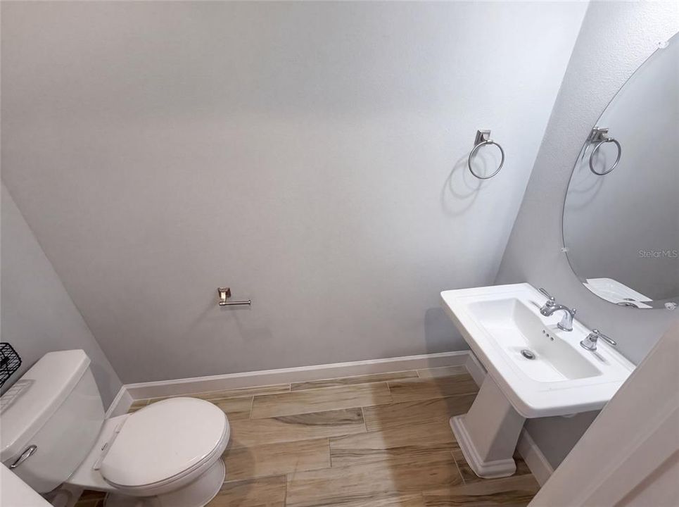 Activo con contrato: $511,000 (4 camas, 3 baños, 2418 Pies cuadrados)