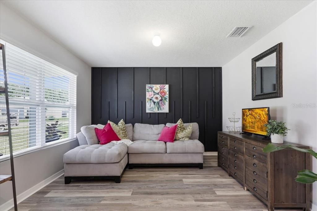 For Sale: $410,000 (4 beds, 2 baths, 2427 Square Feet)