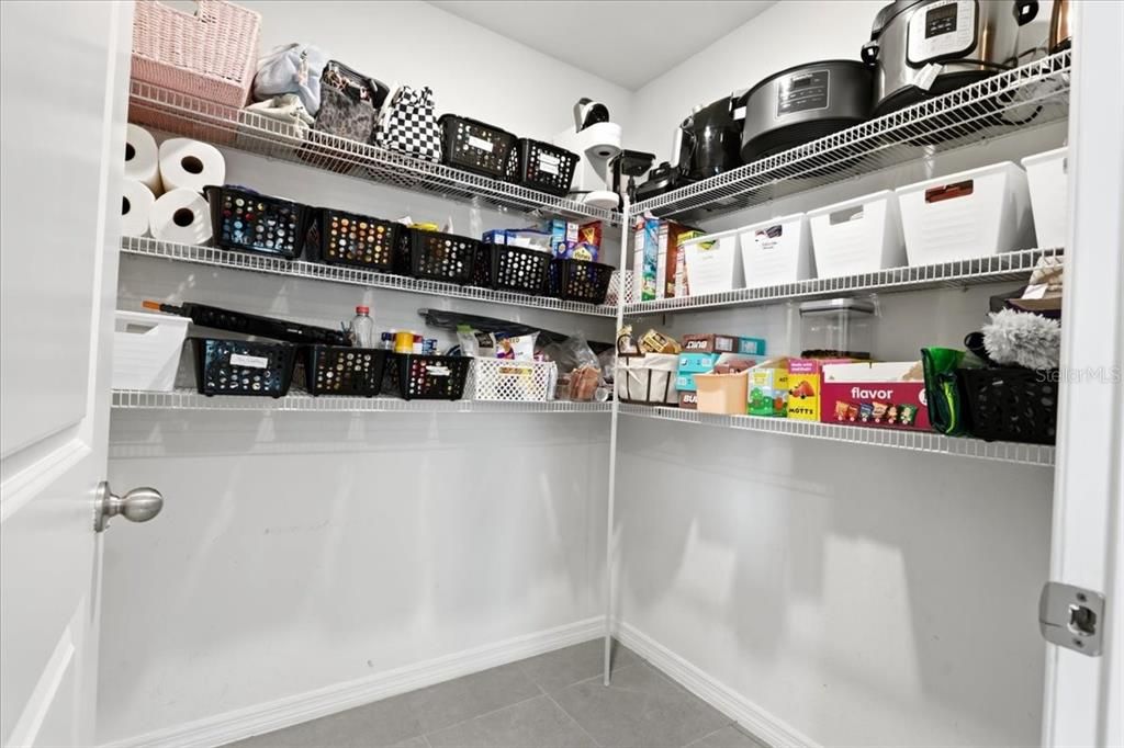 For Sale: $410,000 (4 beds, 2 baths, 2427 Square Feet)