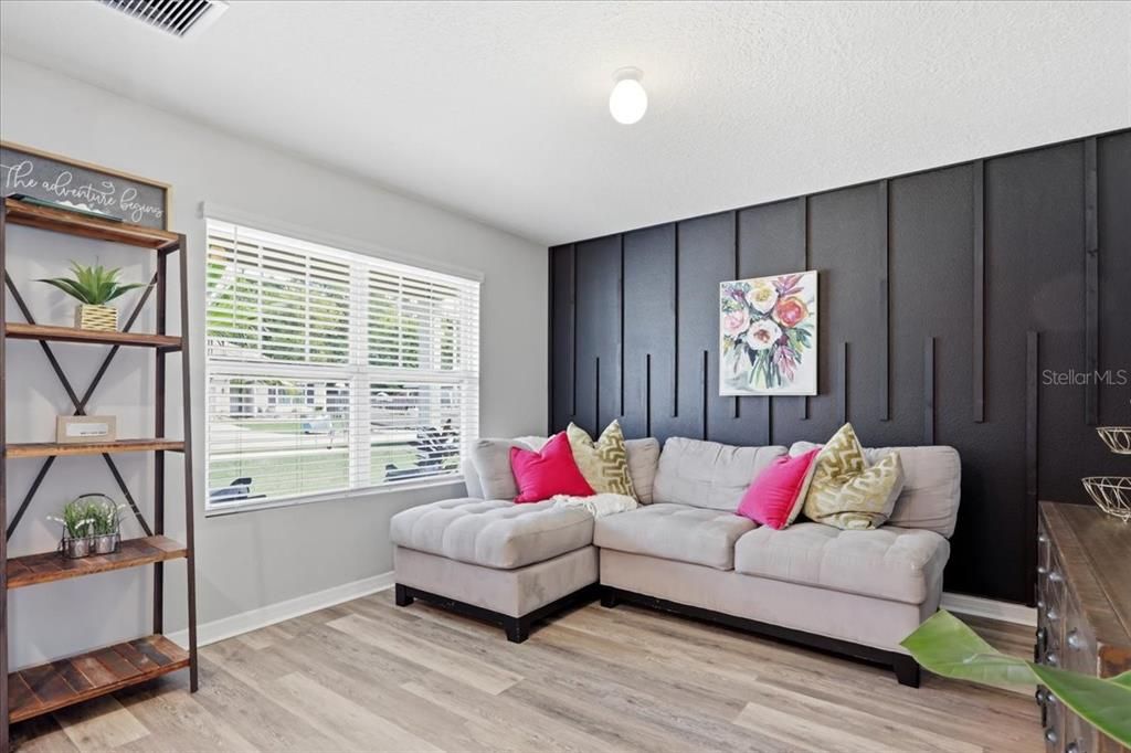 For Sale: $410,000 (4 beds, 2 baths, 2427 Square Feet)