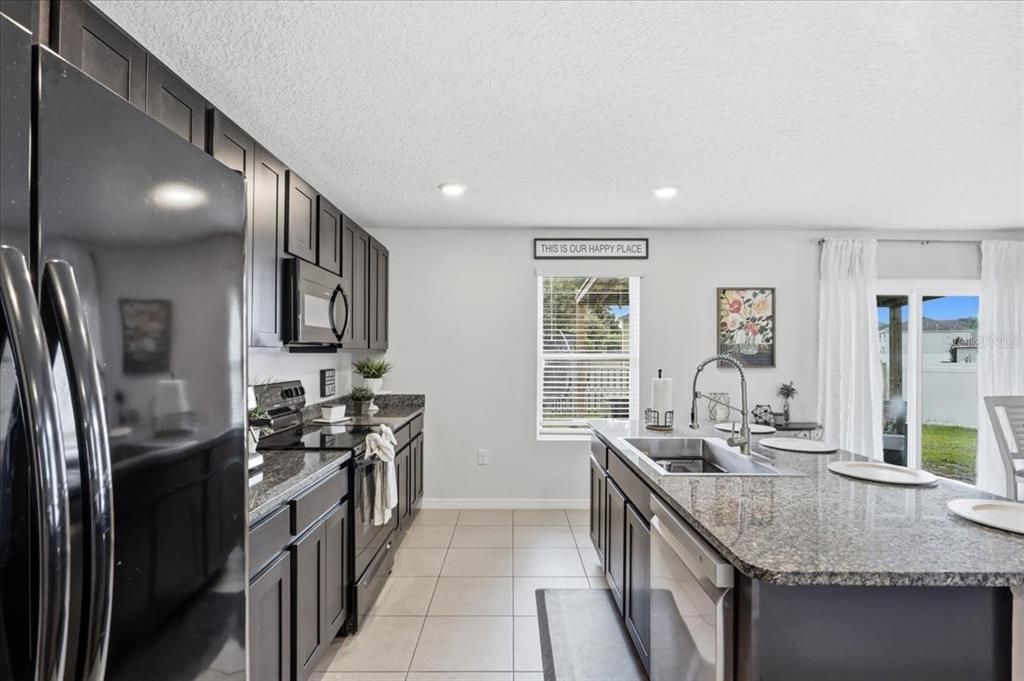 For Sale: $410,000 (4 beds, 2 baths, 2427 Square Feet)