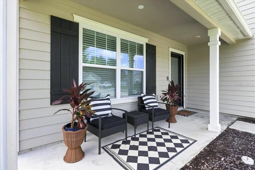 For Sale: $410,000 (4 beds, 2 baths, 2427 Square Feet)