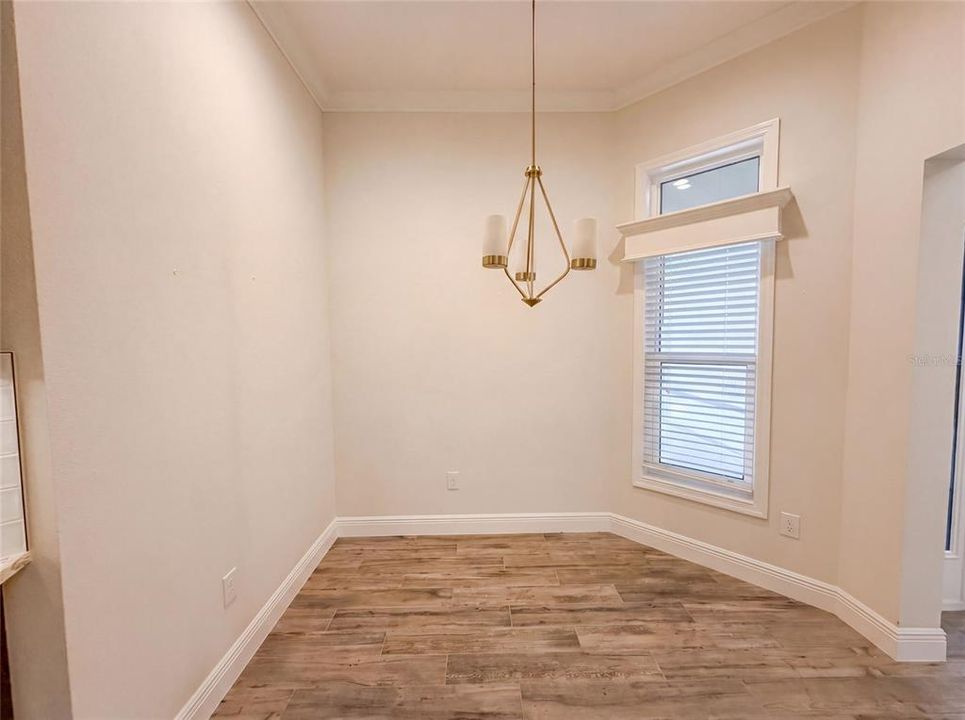 For Sale: $545,000 (3 beds, 2 baths, 2033 Square Feet)