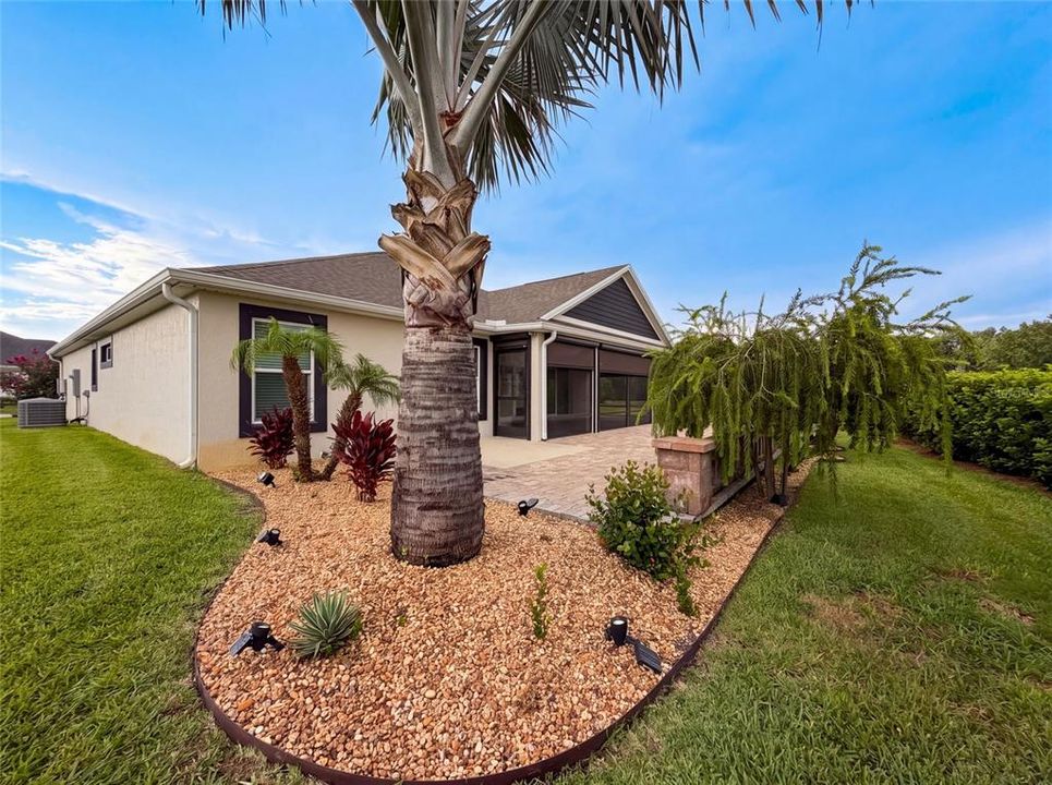 For Sale: $545,000 (3 beds, 2 baths, 2033 Square Feet)