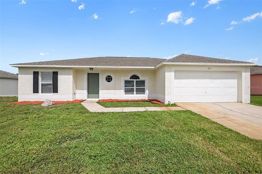 For Sale: $294,900 (3 beds, 2 baths, 1613 Square Feet)