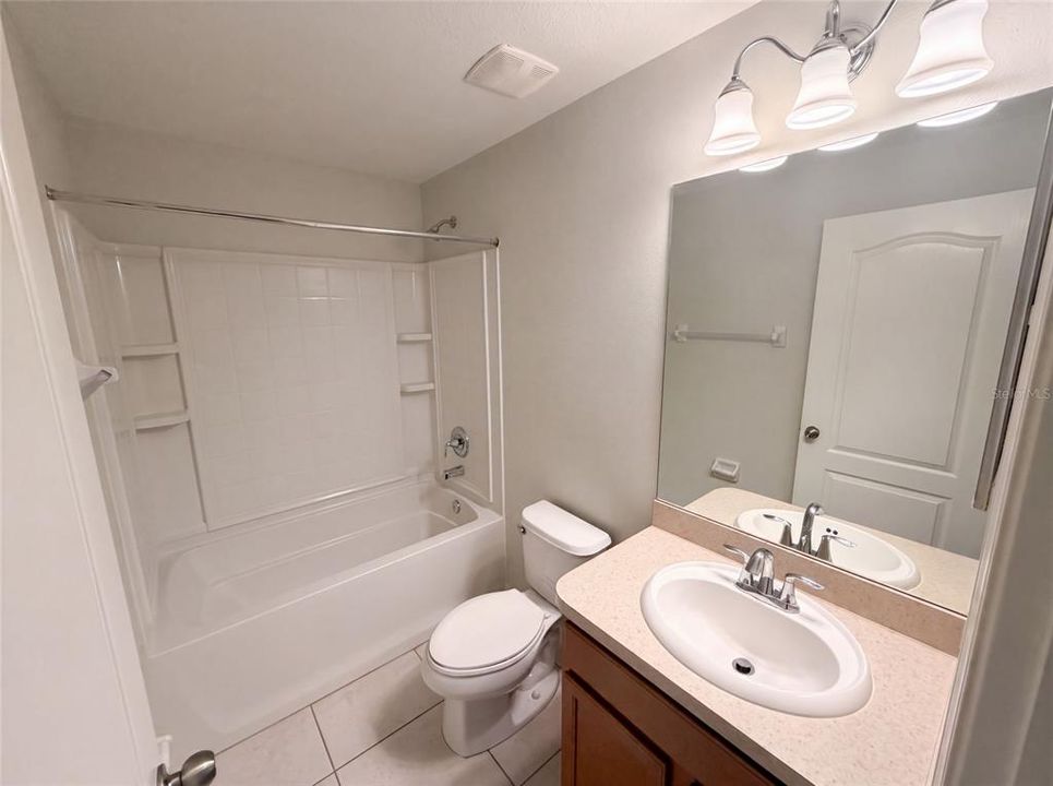 En Venta: $186,000 (3 camas, 2 baños, 1363 Pies cuadrados)