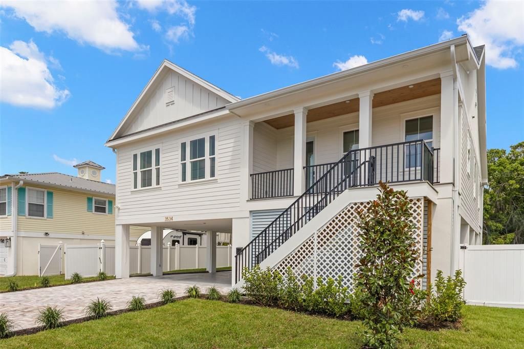 En Venta: $929,900 (4 camas, 2 baños, 2168 Pies cuadrados)