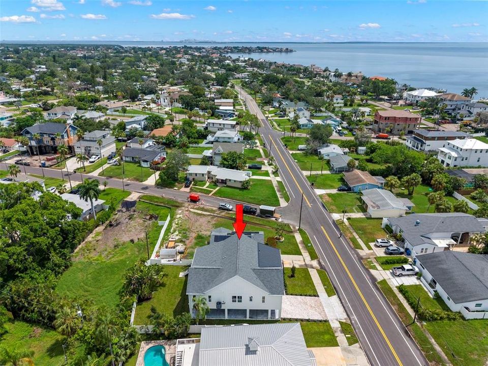 En Venta: $929,900 (4 camas, 2 baños, 2168 Pies cuadrados)
