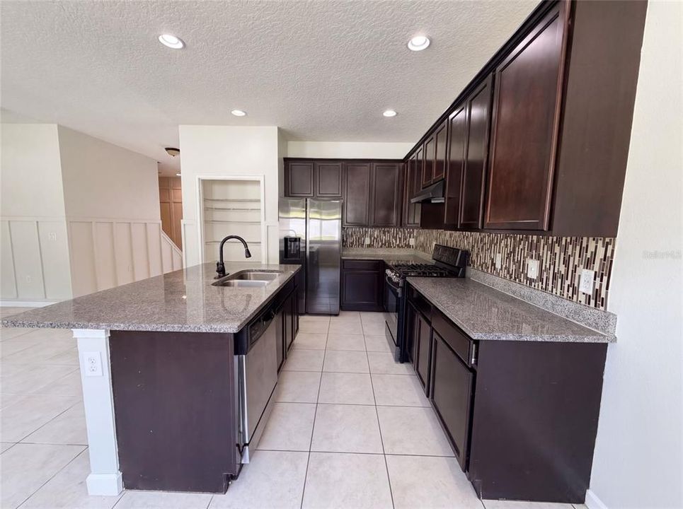 Active With Contract: $425,000 (4 beds, 3 baths, 2420 Square Feet)