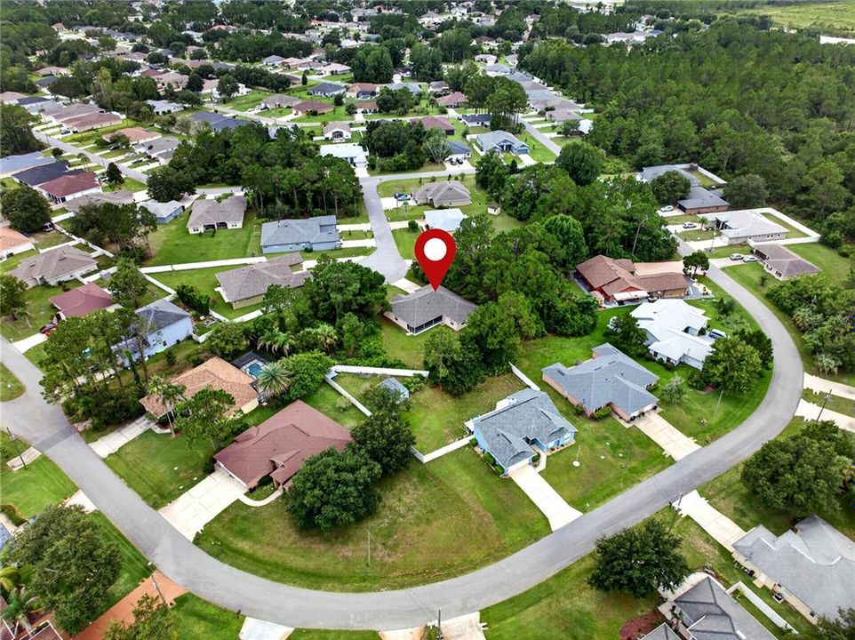 For Sale: $369,000 (4 beds, 2 baths, 2017 Square Feet)