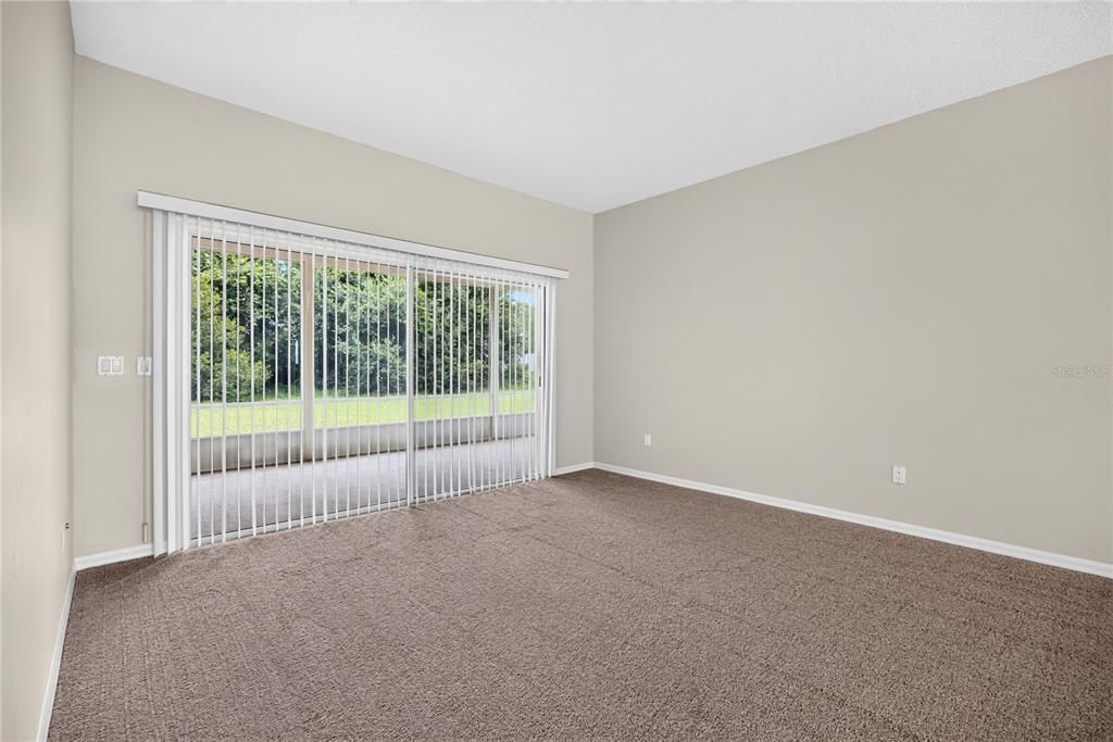 For Sale: $369,000 (4 beds, 2 baths, 2017 Square Feet)