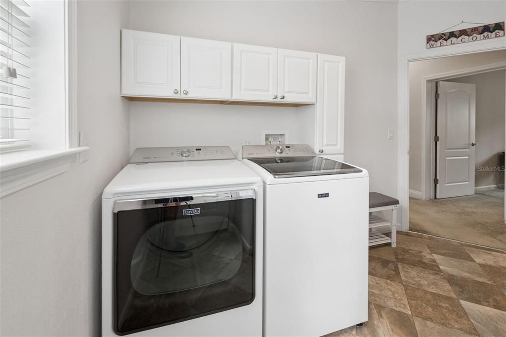 For Sale: $345,000 (3 beds, 2 baths, 1860 Square Feet)