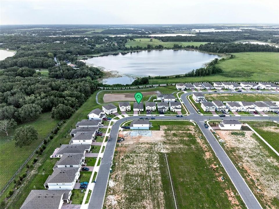 На продажу: $449,000 (4 спален, 2 ванн, 1866 Квадратных фут)
