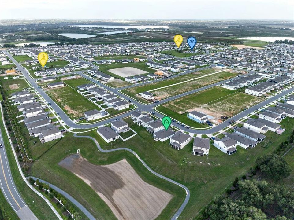 На продажу: $449,000 (4 спален, 2 ванн, 1866 Квадратных фут)