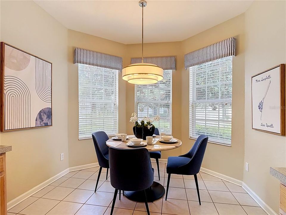 En Venta: $699,900 (5 camas, 5 baños, 2494 Pies cuadrados)