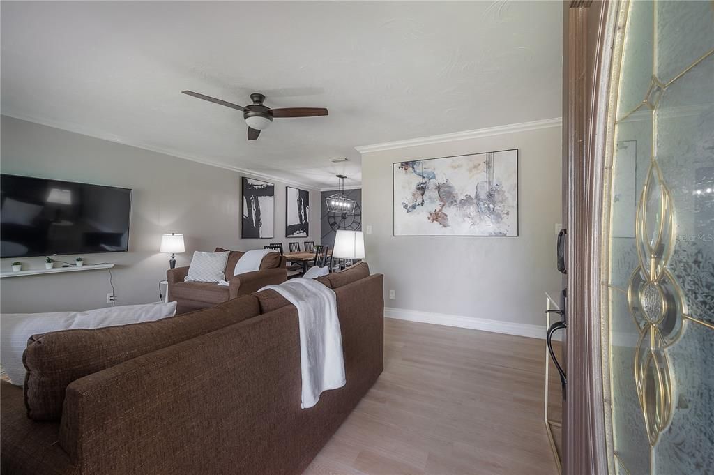 For Rent: $4,000 (3 beds, 2 baths, 1712 Square Feet)