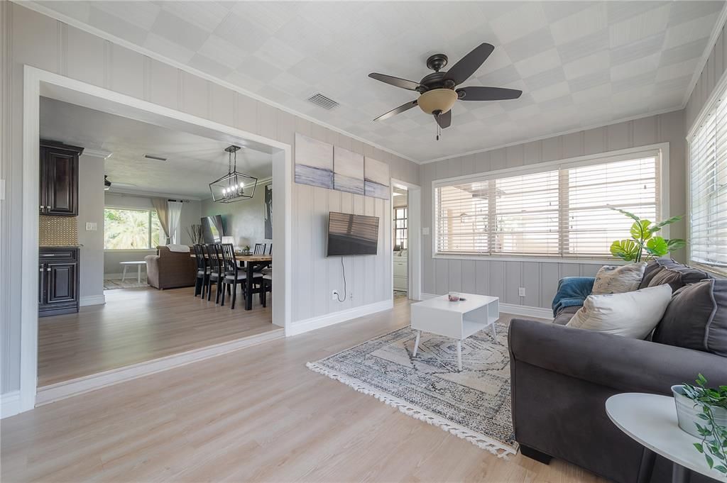 For Rent: $4,000 (3 beds, 2 baths, 1712 Square Feet)