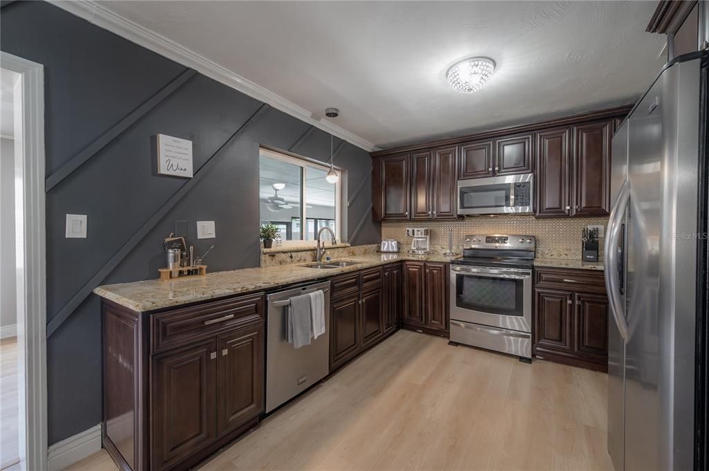 For Rent: $4,000 (3 beds, 2 baths, 1712 Square Feet)