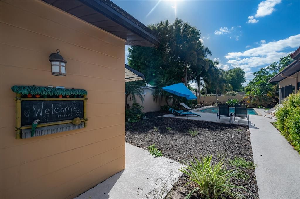 For Rent: $4,000 (3 beds, 2 baths, 1712 Square Feet)