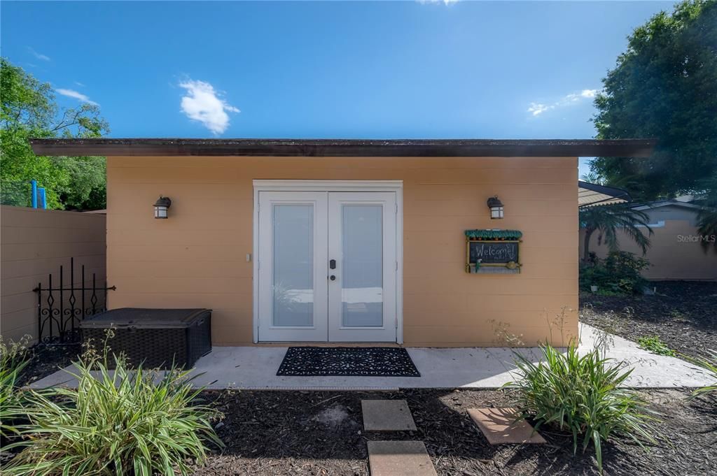 For Rent: $4,000 (3 beds, 2 baths, 1712 Square Feet)
