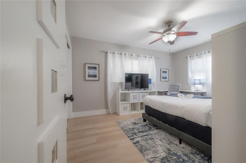 For Rent: $4,000 (3 beds, 2 baths, 1712 Square Feet)
